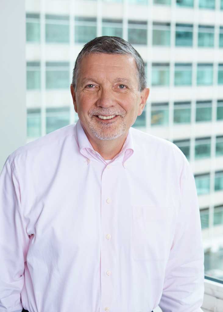 Barry Porozni, director interino de TI, Fondo de Reinversión