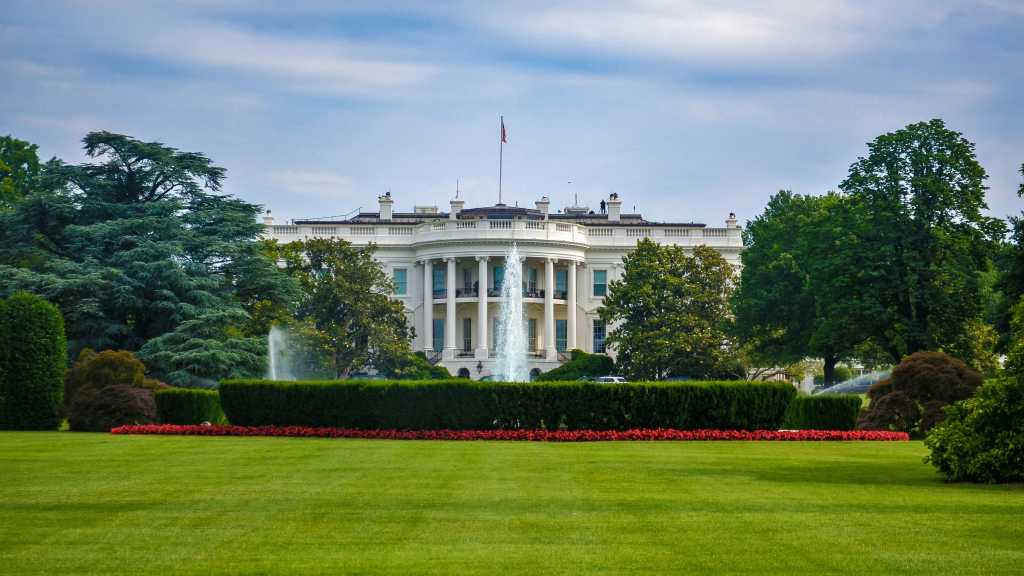 Image: Trump shifts cyberattack readiness to state and local governments in wake of info-sharing cuts
