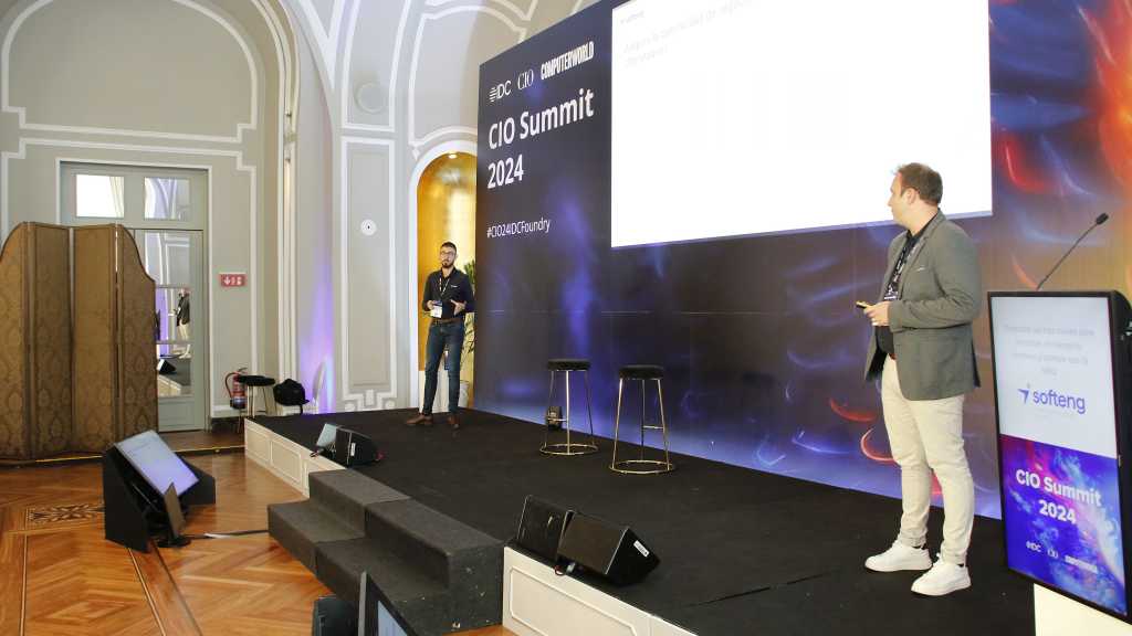Álex Imbernon, jefe de ciberseguridad en Softeng, y Yoel Lopera, experto en seguridad de Microsoft en Softeng