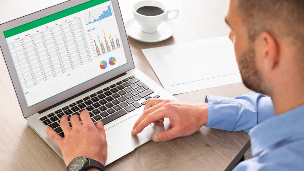 Image: Excel basics: Get started with charts and sparklines
