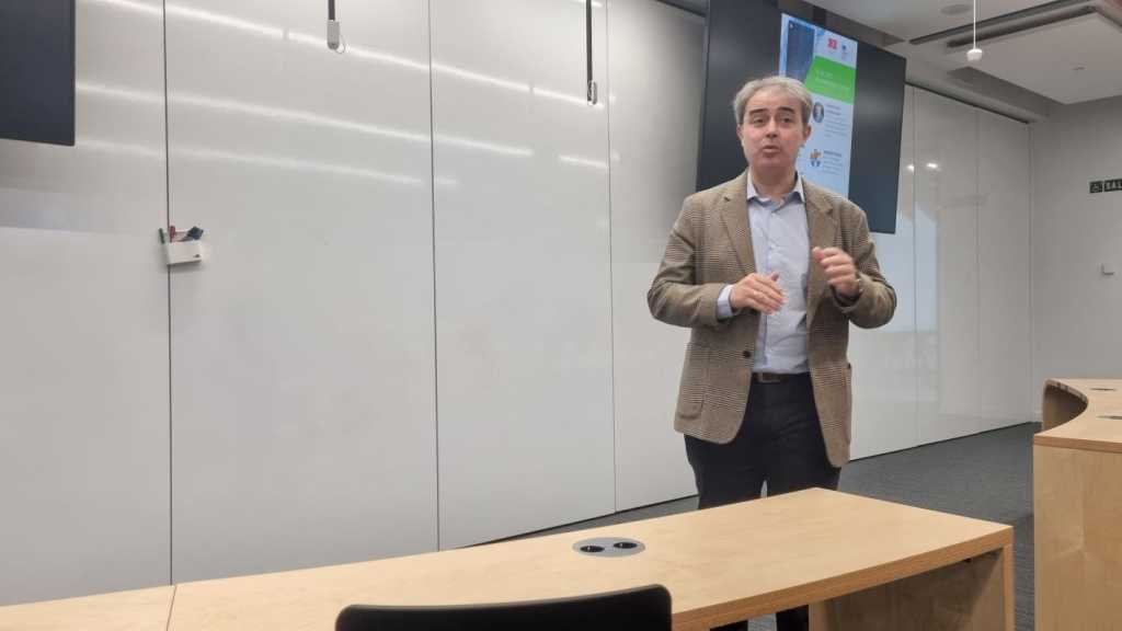 Marcelino Lominchar (IE Business School)