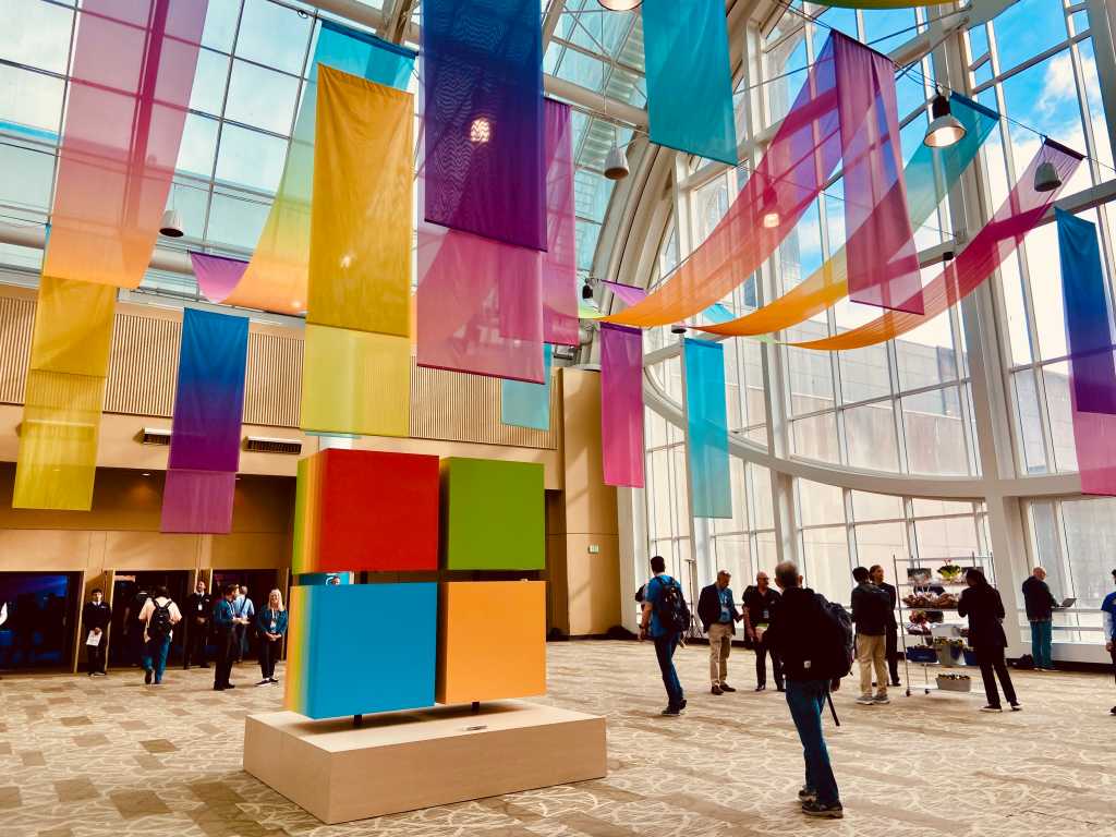 Image: Microsoft to cut thousands more jobs, mainly in sales