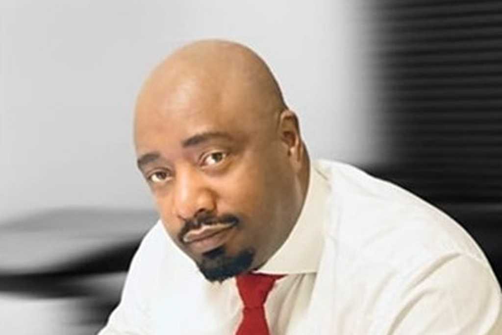 Theo Mabaso, Sanlamup