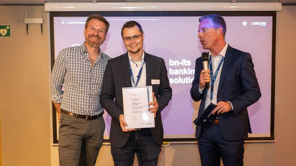 Robert Mallinson mit Vertretern von bn-its Banking & Network IT Solutions