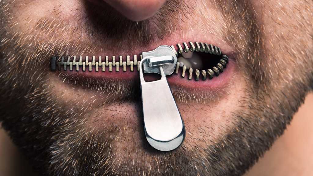 Mouth Zipper 16z9