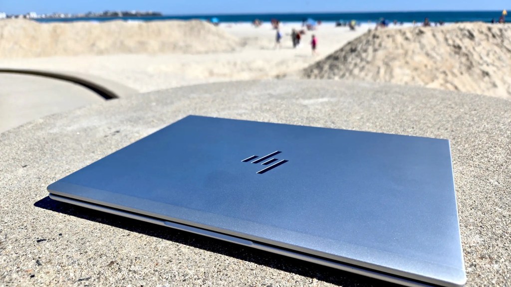 HP EliteBook 6 G1q closed at the beach