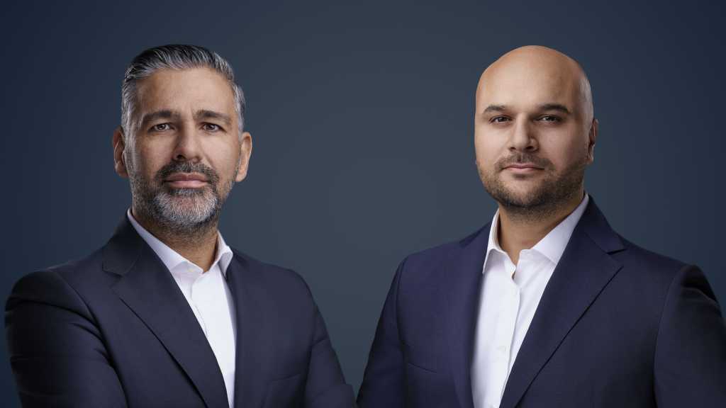 Barbaros Özbugutu und Volkan Özkan sind die Gründer von Donnrstag.ai