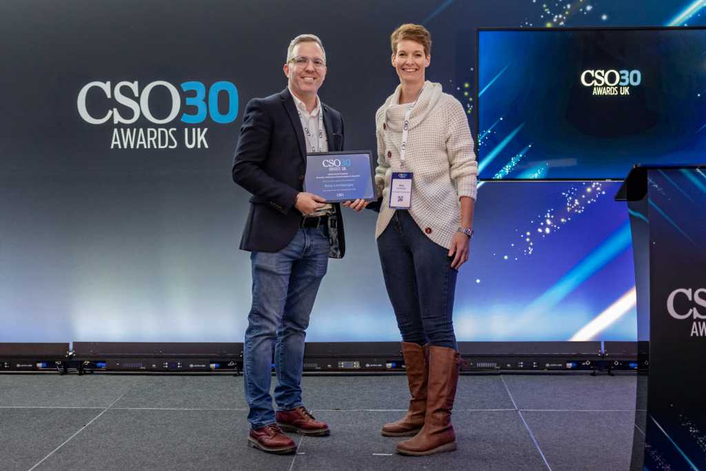 UK CSO 30 2025 winner Amy Lemberger (right) and judge Theo Botha (left)