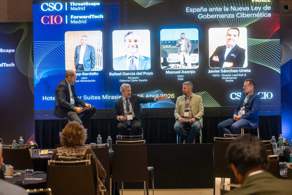 panel ‘España ante la Nueva Ley de Gobernanza Cibernética’ realizado en el evento CIO ForwardTech & ThreatScape Spain