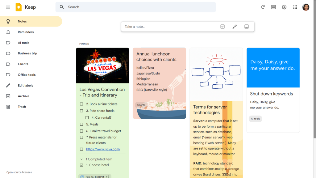 google keep main page with four notes pinned to top