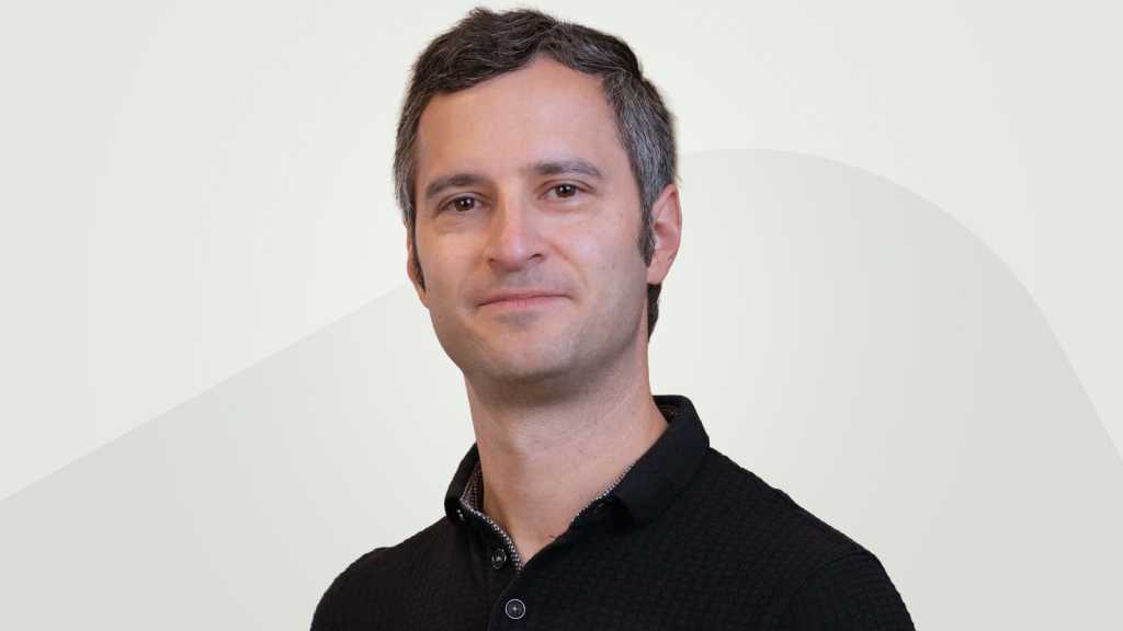 headshot of Mike Tria